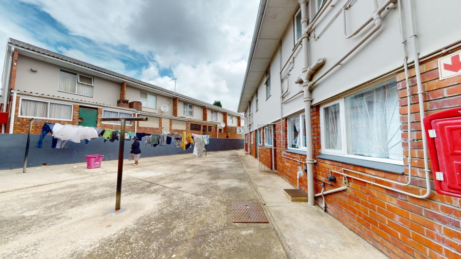 2 Bedroom Property for Sale in Sidwell Eastern Cape